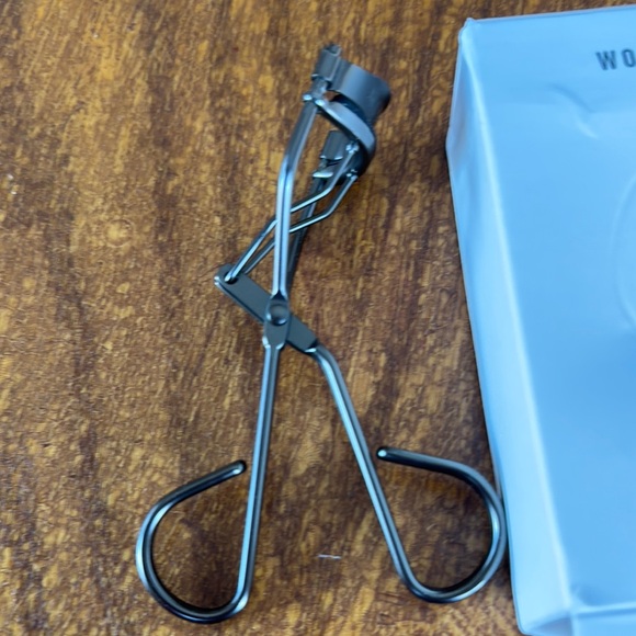 Wosado Eyelash Curler - Picture 3 of 6